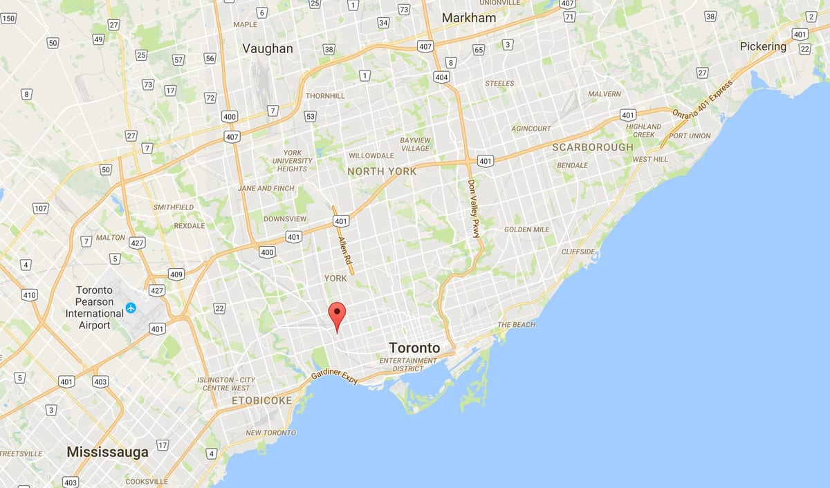 Kart kəsişməsində üçbucağı Toronto